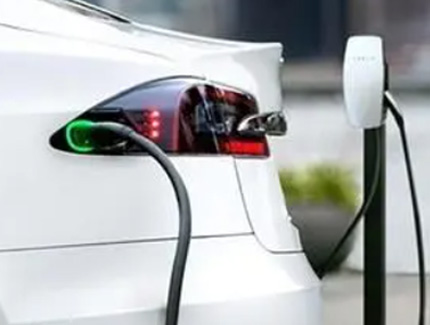 Unveiling the Dynamics of Slow and Fast Charging for New Energy Vehicles